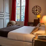 Hotel Val De Loire